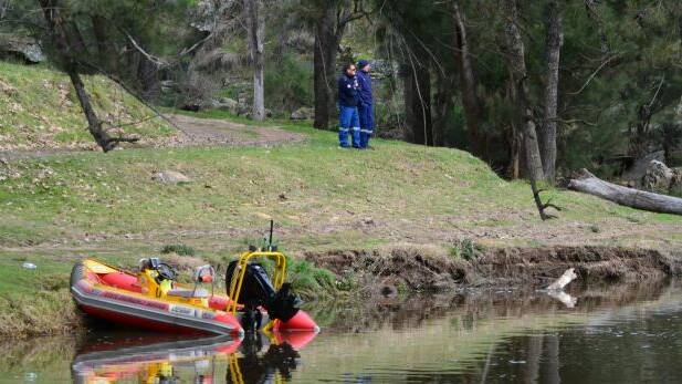 Search for two seven-year-old girls who went missing during a family camping trip at Ophir Reserve near Orange. Photo: Declan Rurenga/Central Western D

