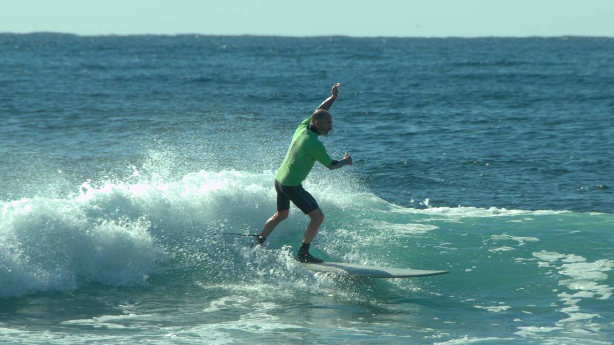 SURF SKILLS: Laurie Andrew shows style to surf his way to sixth spot. Photos: LISA HARDWICK 