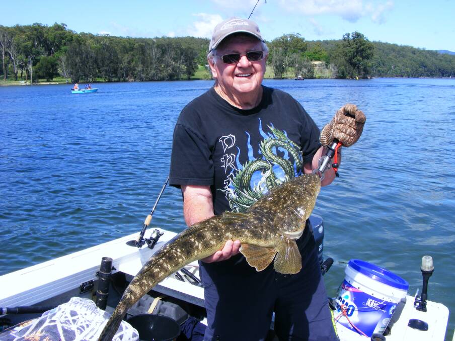 WHOPPER: Lake Conjola Fishing Club’s Al Stewart and his 89.5 centimetre catch and release dusky flathead weighing 5.4 kilograms.  