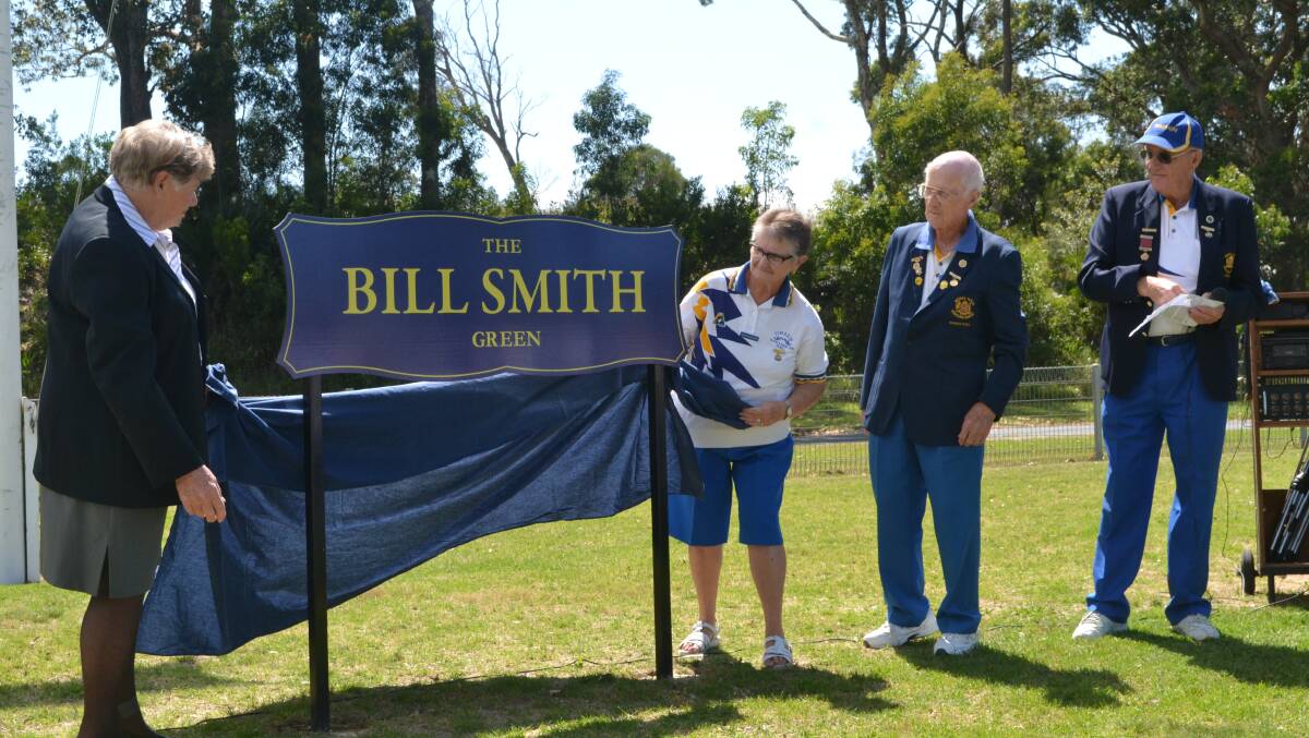 
TOMAKIN: The Tomakin Sports and Social club bowling group honoured Wiliam 'Bill' 

Smith naming their second green after him. 
