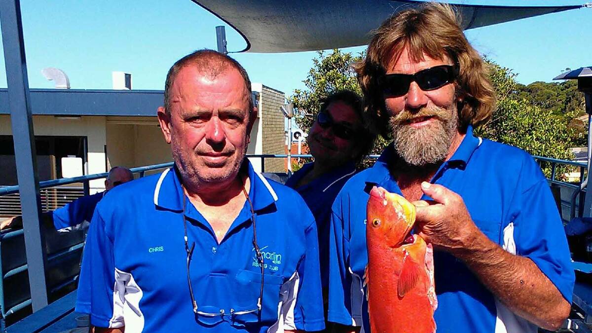 TOP CATCHES: Ian Davis with his Red Groper 1.210kg with Chris Lolevski  2013 winner Offshore Comp