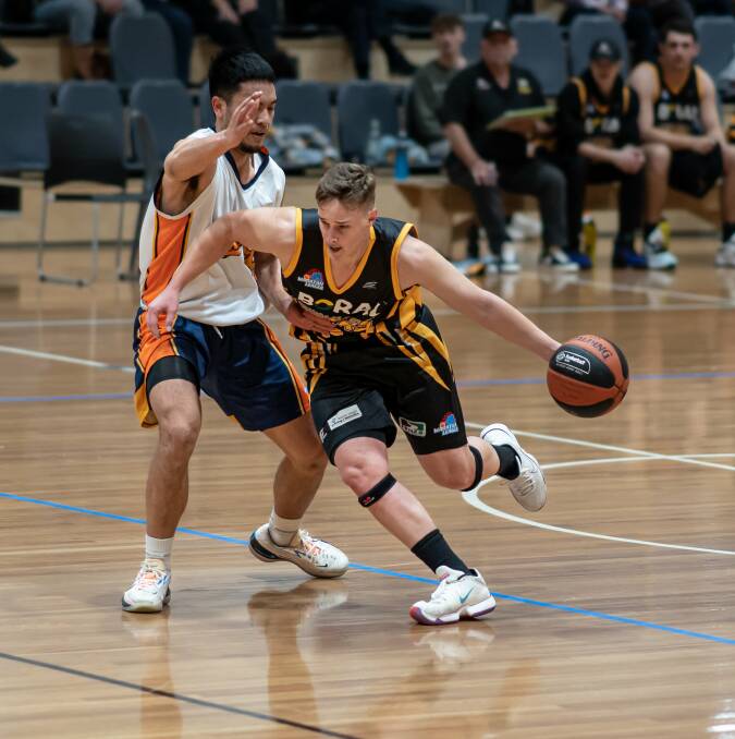 DYNAMITE PERFORMANCE: Youth Tigers' Alexander Kessell attacking in their win against the Camden Valley Wildfire earlier this season. Picture: Shoalhaven Basketball Association. 