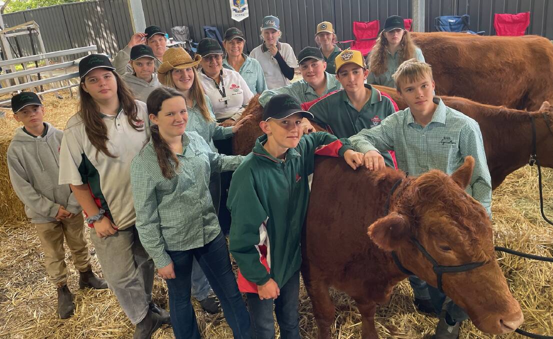Bomaderry High School students with teachers Renee Lidgard and Bronwyn Hilaire at the School Steer Spectacular. Picture by Glenn Ellard.