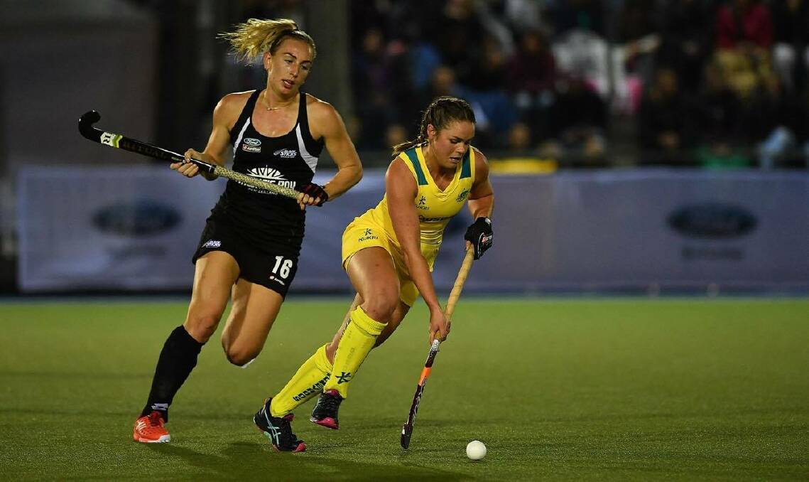 Kalindi Commerford in action for the Hockeyroos.
