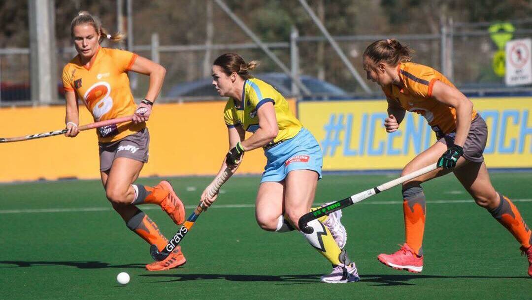 Kalindi Commerford goes on the attack for her Canberra Chill side during the Hockey One League. Photo: HOCKEY ONE.