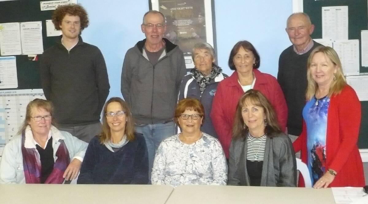 MUDTA's new committee: (Back row from left) Paul Metzler, Paul Woodcock, Pauline Proctor, Frances Gumley, Doug Parker. (Front row) Jennie Rutherford, Lisa Masters (Treasurer) Pauline McIlveen (President) Lynne Hill (Secretary), Maureen Mennie (Vice-President). Elected members absent from photo are Jan Shalhoub and Mary Lou Barclay.
