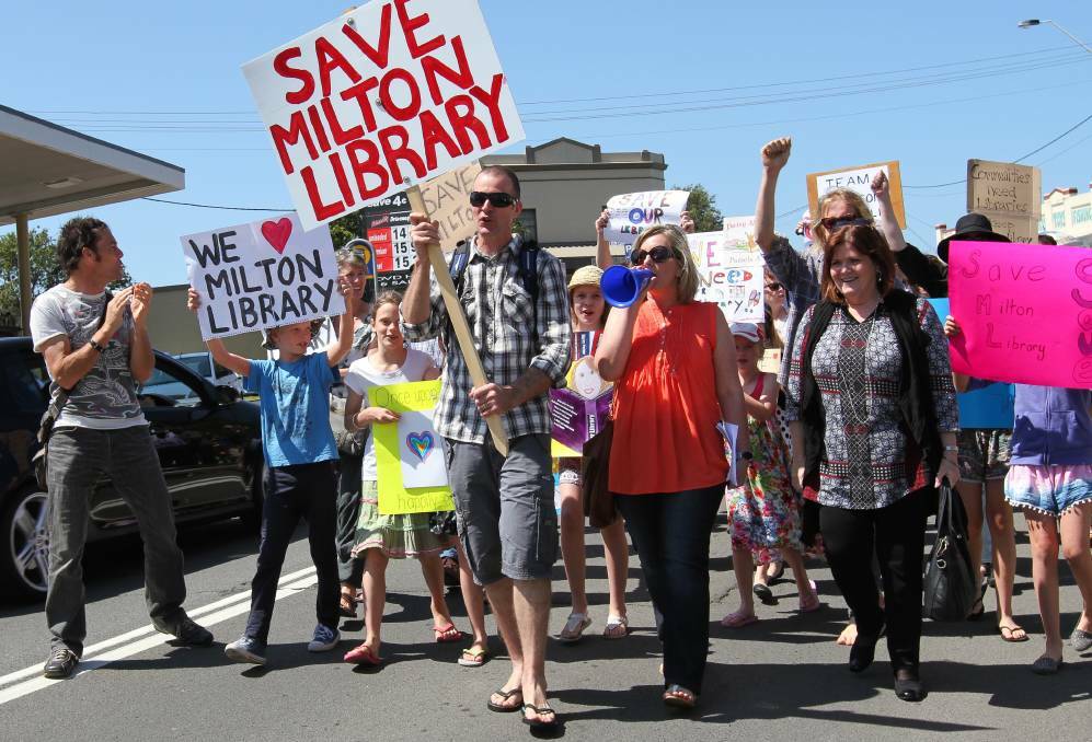 South Coast MP Shelley Hancock joins a Save Milton Library community rally in 2014. 