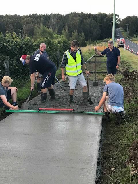 Volunteers working on the Community Connect pathway project in Bawley Point on the weekend. Photo: Supplied. 
