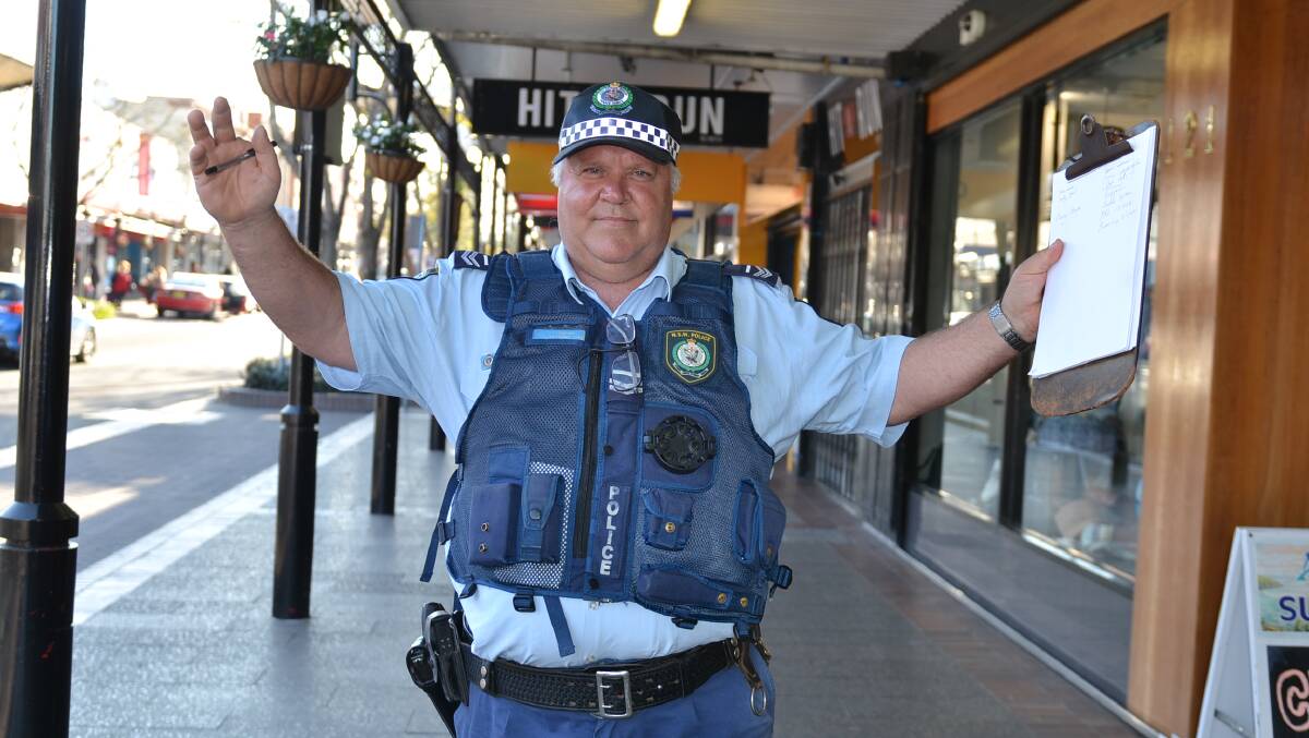 MERRY CHRISTMAS: NSW Police Shoalhaven crime prevention officer Senior Constable Anthony Jory. 