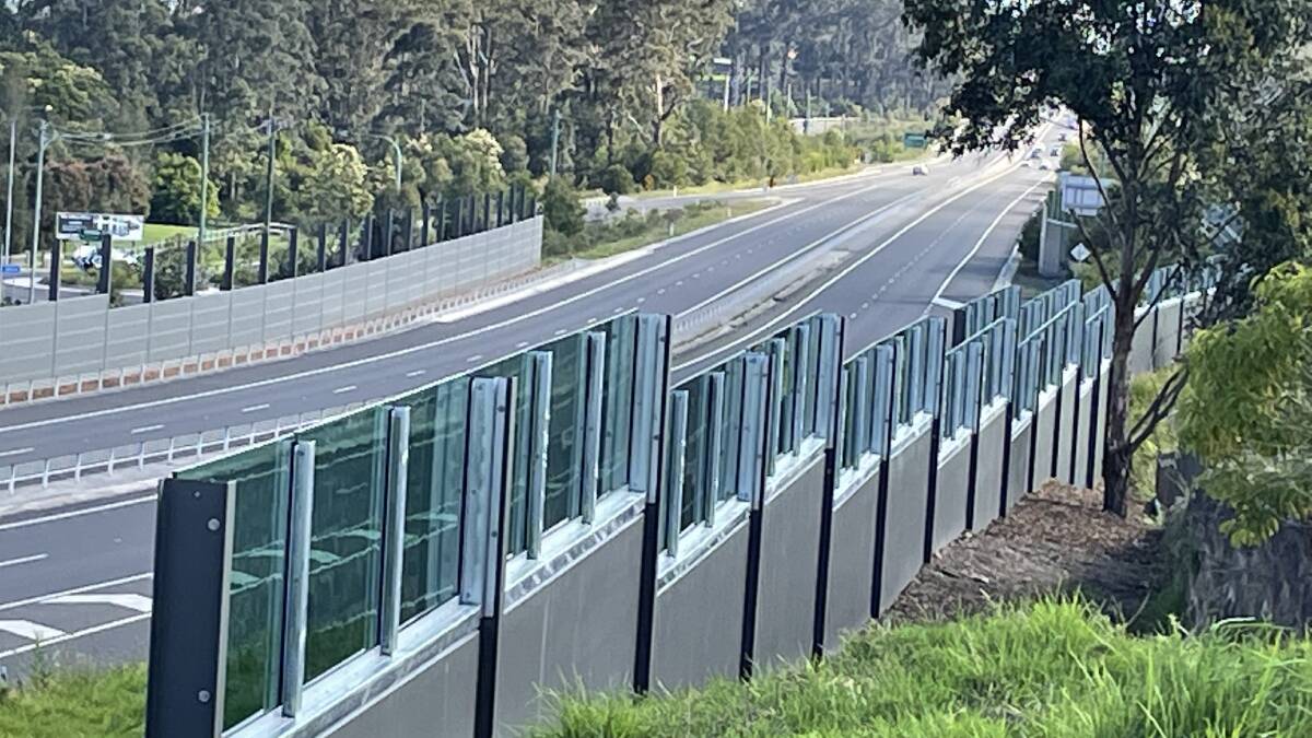 PROJECT: The south Berry noise walls, which run for around 300 metres on both sides of the Princes Highway, to the south of the Kangaroo Valley Road overpass, near Windsor Drive and Huntingdale Park Road.