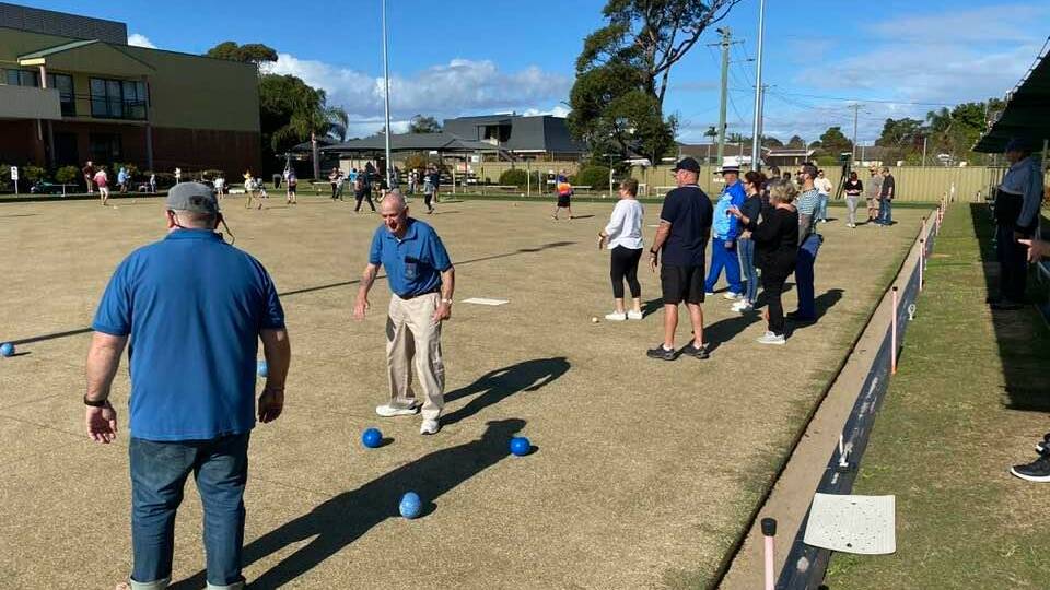 GET TOGETHER: Veteran Sport Australia ran a fantastic veteran and family bowls day out at Shoalhaven Heads Bowling Club recently. Image: Veteran Sport Australia