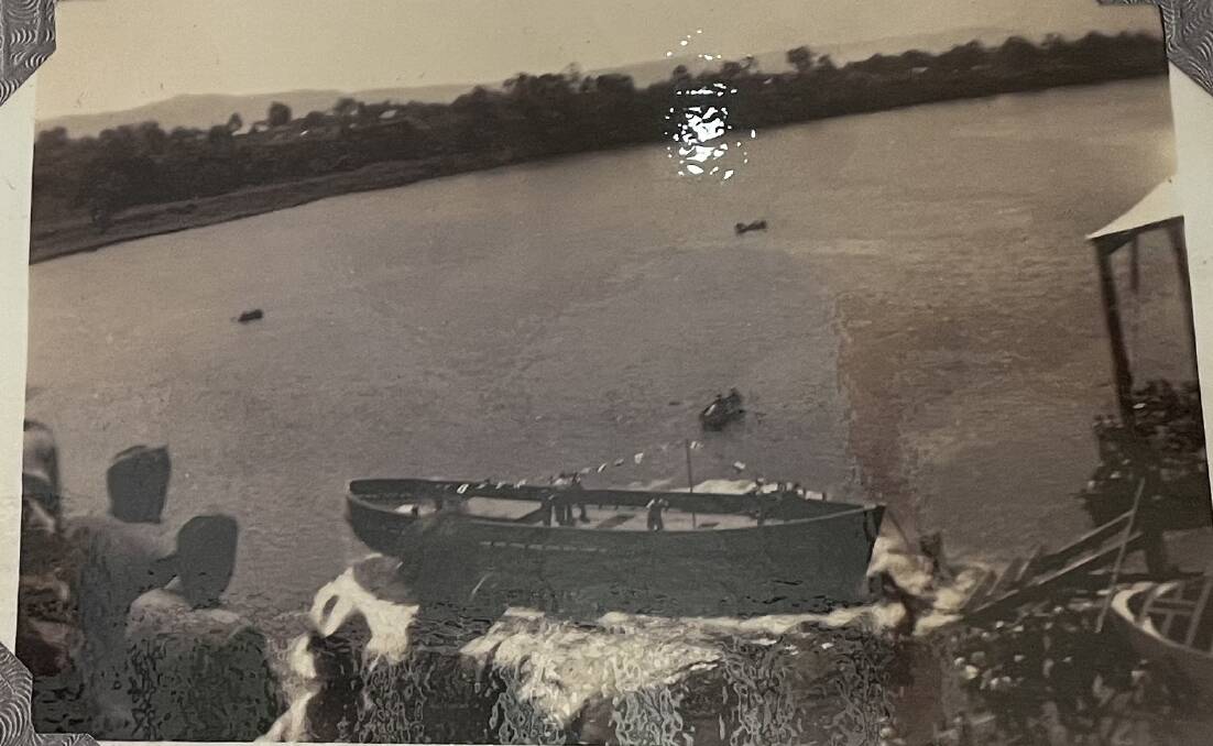 Launching a 66 foot wooden vessel at Paringa Park in June 1943. Photo Von Potts