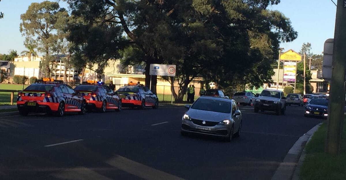 Already before the Easter long weekend holiday is underway, a large contingent of NSW Police officers are on our roads. Early Thursday morning officers were conducting random breath testing in the northern Shoalhaven.