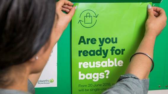 Woolworths Ulladulla begins countdown for customers to go single-use plastic bag free