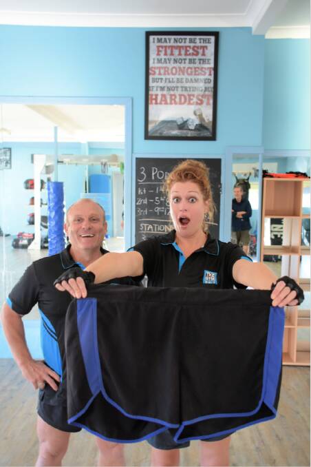 NEW WOMAN: Bomaderry personal trainer Ivan Murray has helped Tziporah Malkah ditch the size 22 shorts. The 45-year-old is now sporting a size 12. 