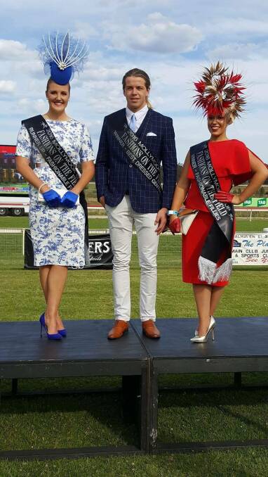 STYLE: Ulladulla's Emily Quinn (right) impressed on Fashions on the Field at Mollymook Cup last year.

