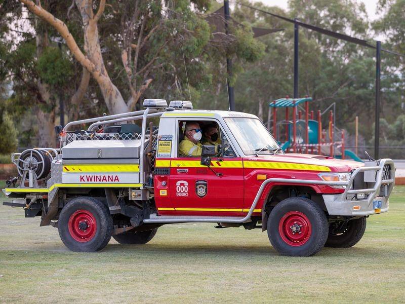 A bushfire briefly threatened homes in parts of the City of Swan in Perth's northeast.