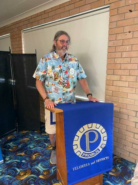 Rotary Club President, Bernard Jones addressing the Ulladulla Probus
meeting on the topic of END POLIO NOW. Picture supplied 