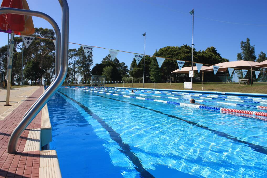 Bomaderry outdoor pool - photo Shoalhaven City Council