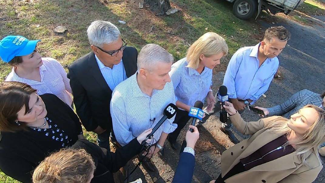 Flanked by state MPs Shelley Hancock and Andrew Constance, Deputy PM Michael McCormack flags an 80-20 funding split in Nowra just before the federal election in May.