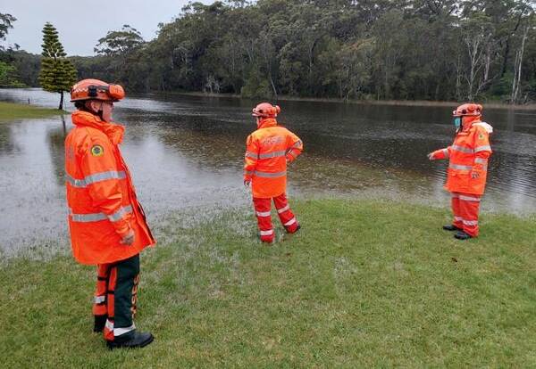 SES volunteers monitor the wet situation - image supplied