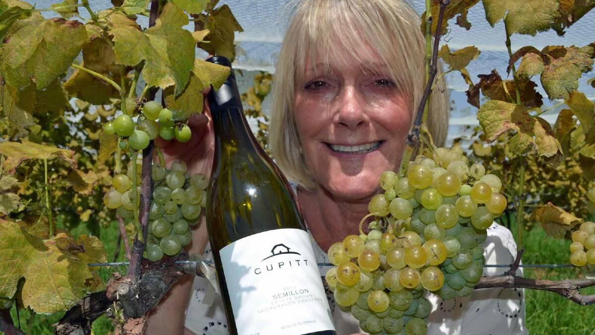AFTER taking out the Ulladulla district’s first gold medal at the recent South Coast Wine Show, winemaker Rosie Cupitt is looking forward to producing more medal-winning wines, as 2014 shapes up to the be “the best year ever”.